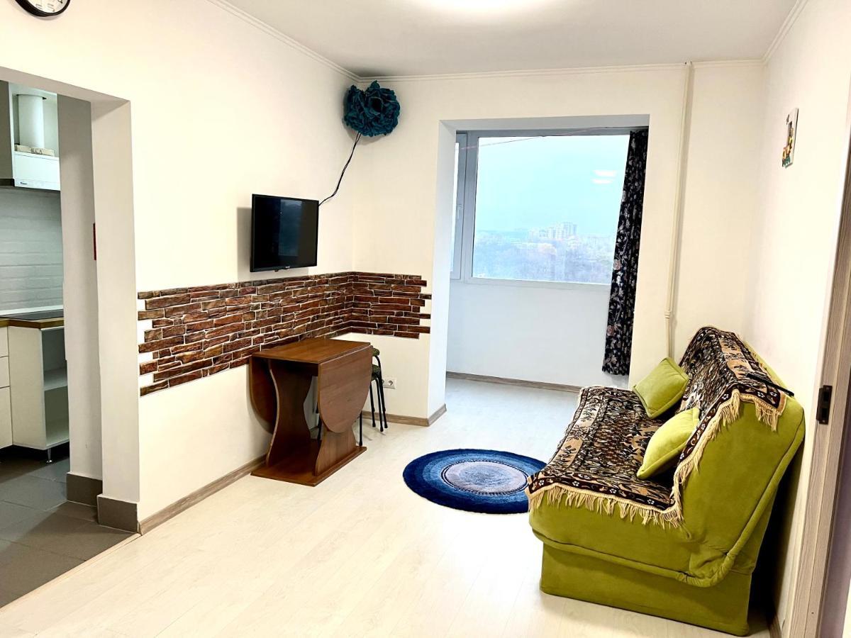 Fantastic View On Chisinau Center - Super Fast Wifi - Two Botanical Gardens - 2Br Exterior foto
